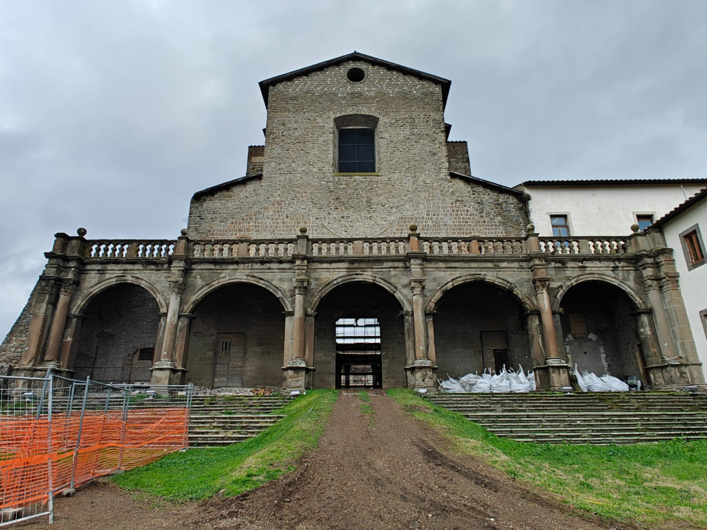 ex chiesa di santa maria in gradi, viterbo
