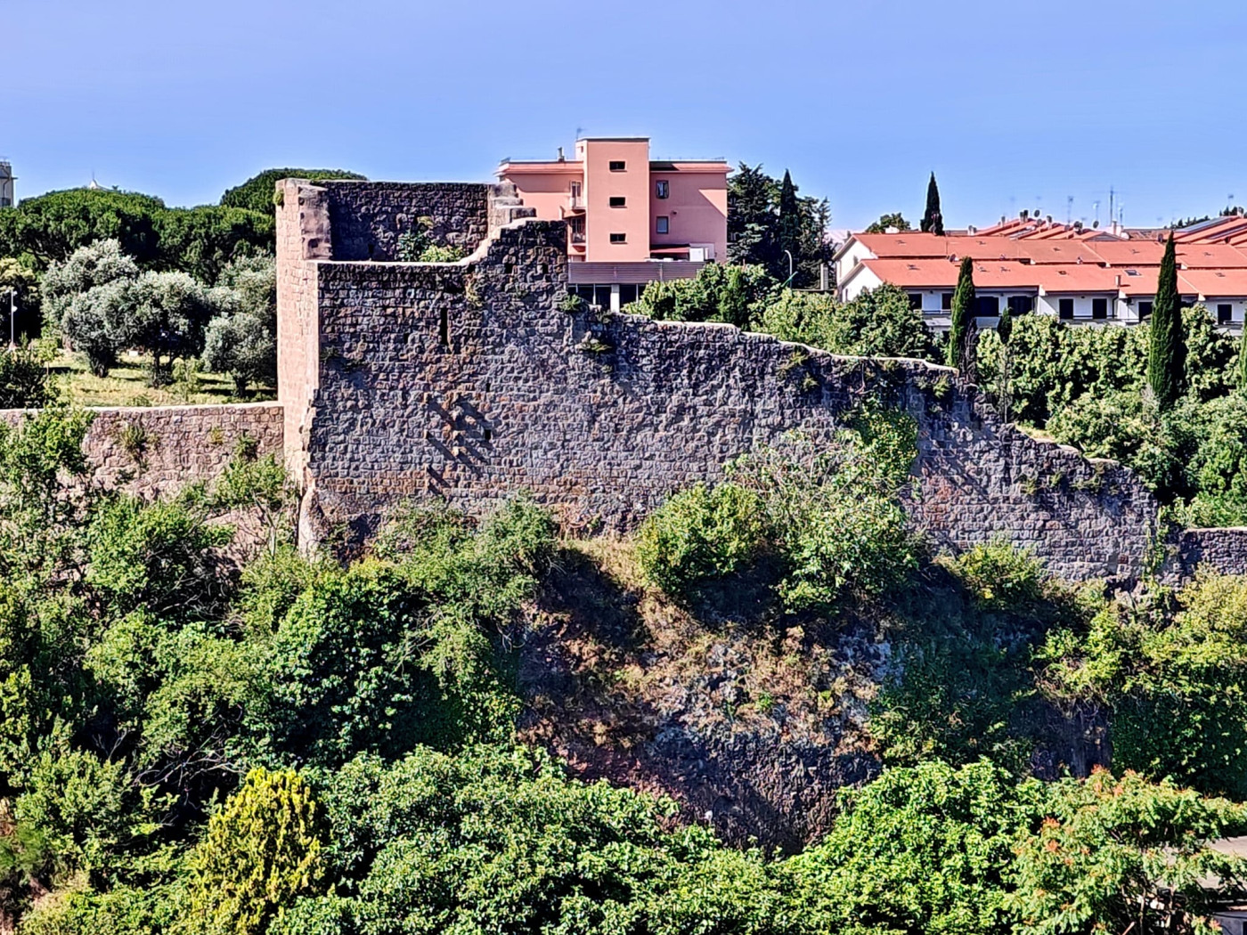 Mura esterne di Viterbo, zona Carmine